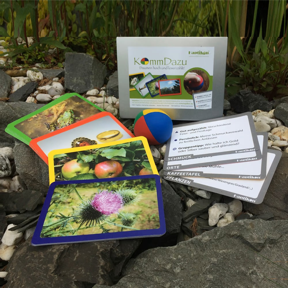 KommDazu – Communicatief en biografisch spel dat interactie en herinneringen stimuleert voor senioren.